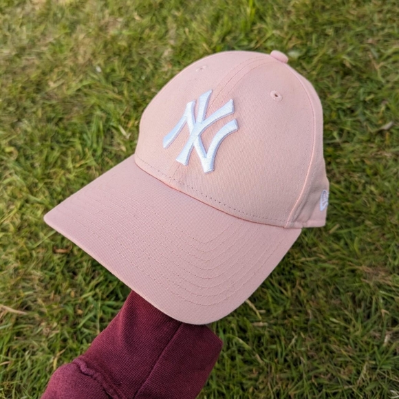 New Era Accessories - Women's Pink New Era LA Los Angeles Dodgers MLB Hat